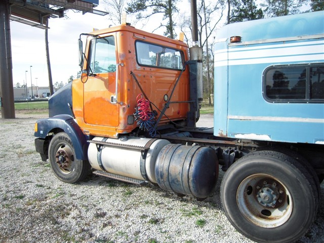 Truck Photo 3