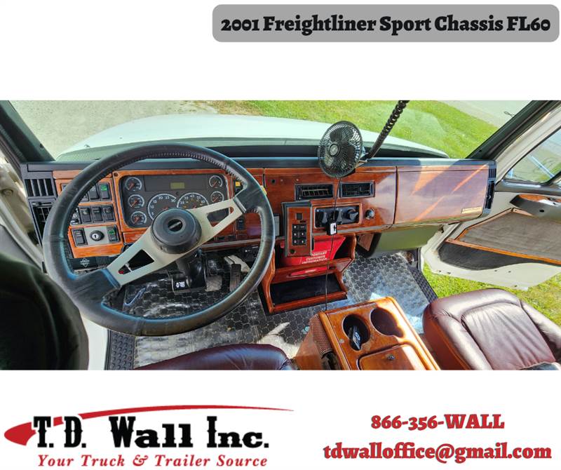 Truck Photo 9