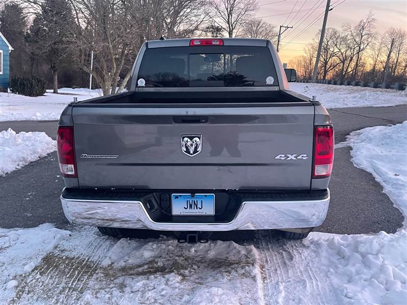 Truck Photo 4