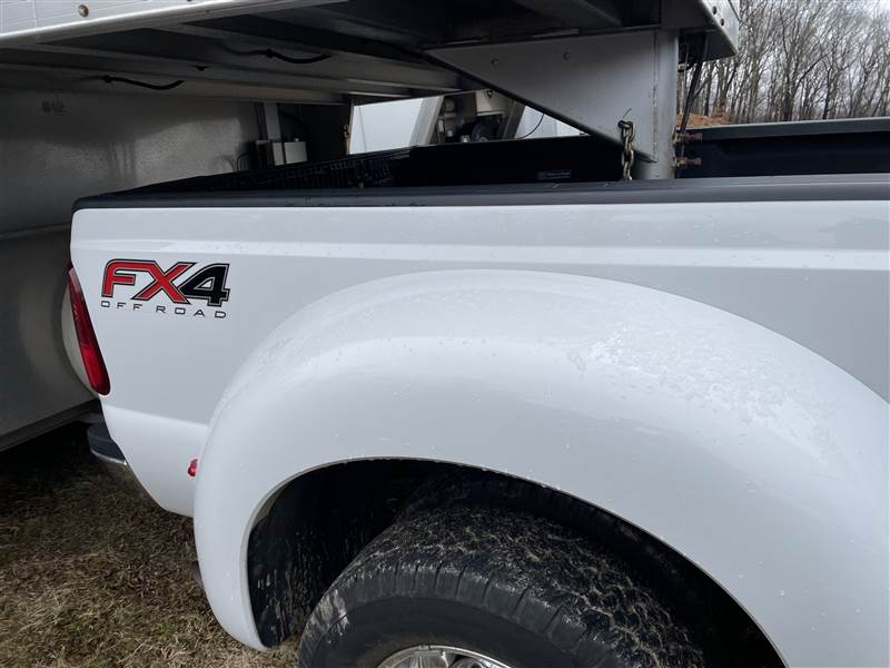 Truck Photo 5
