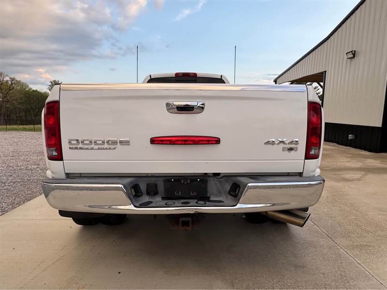 Truck Photo 9