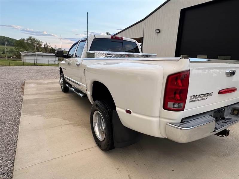 Truck Photo 7