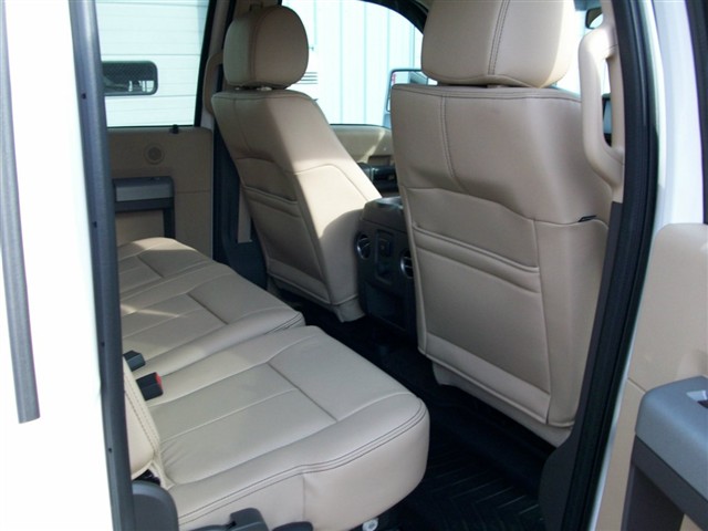 Truck Photo 4