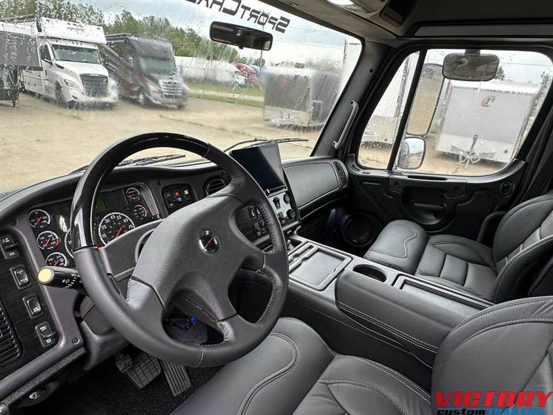 Truck Photo 11