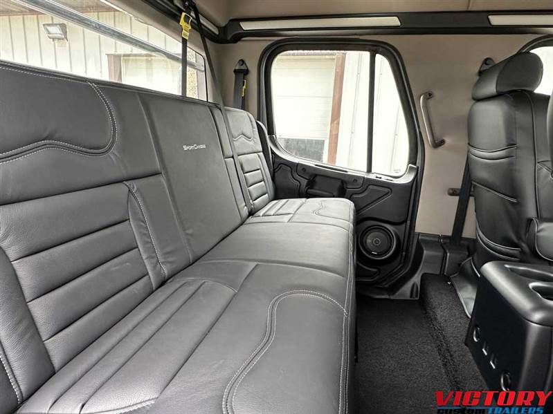 Truck Photo 16