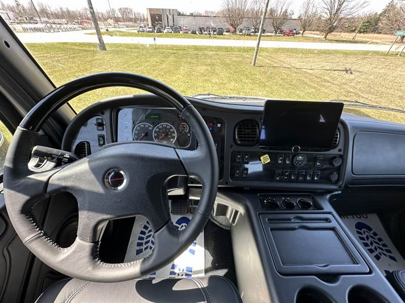 Truck Photo 18