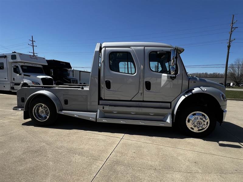 Truck Photo 5