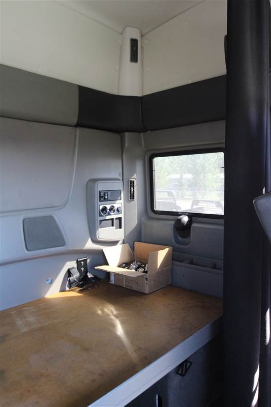 Truck Photo 7
