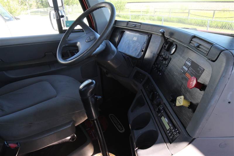 Truck Photo 6