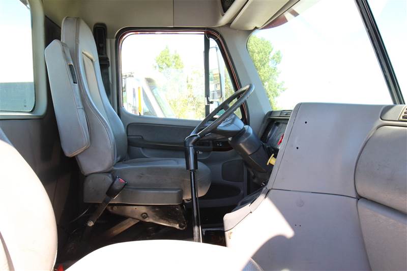 Truck Photo 7