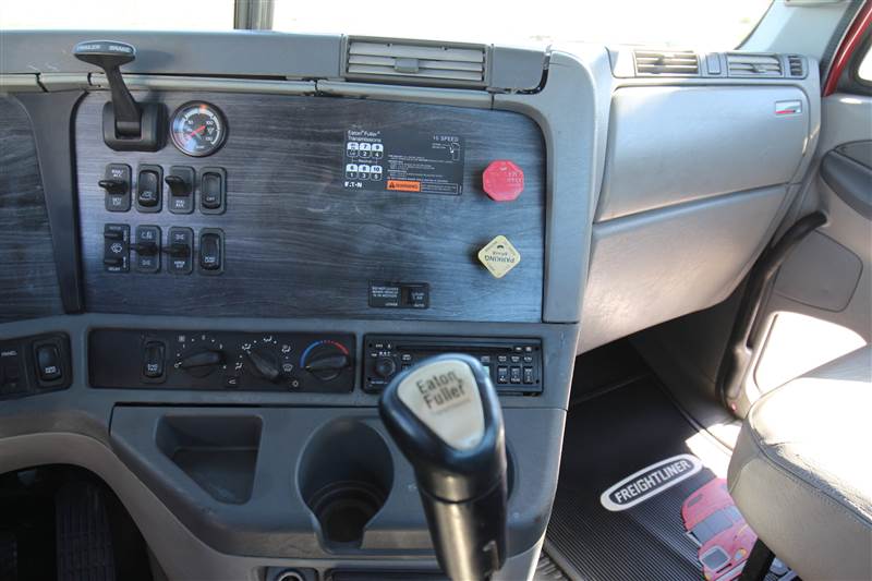 Truck Photo 5