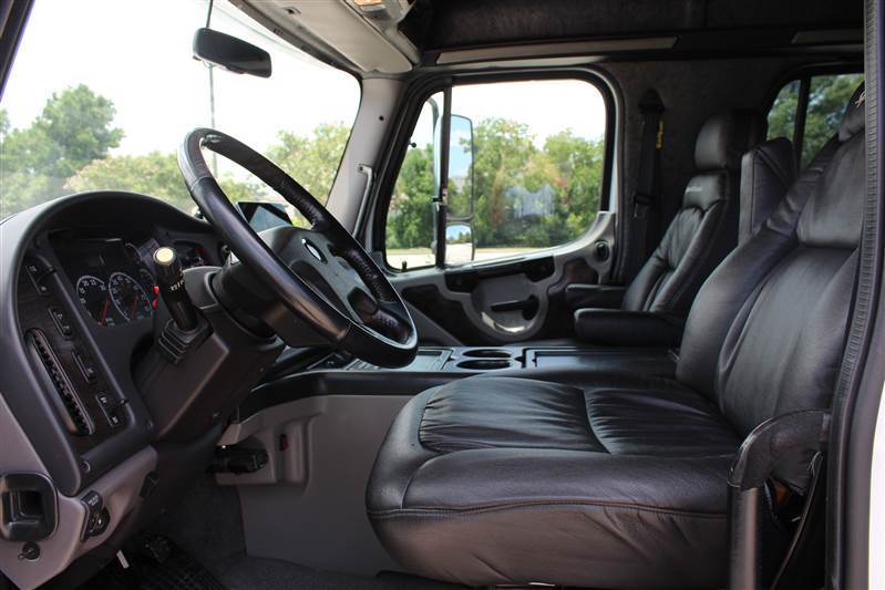 Truck Photo 23