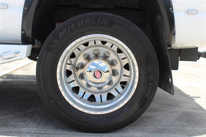 Truck Photo 13
