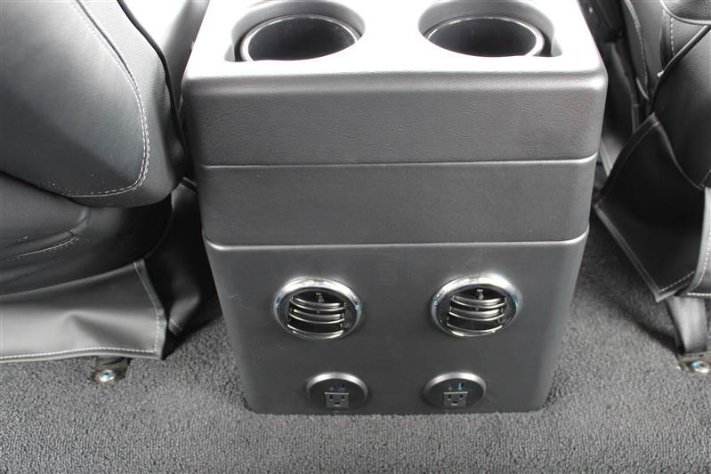 Truck Photo 19