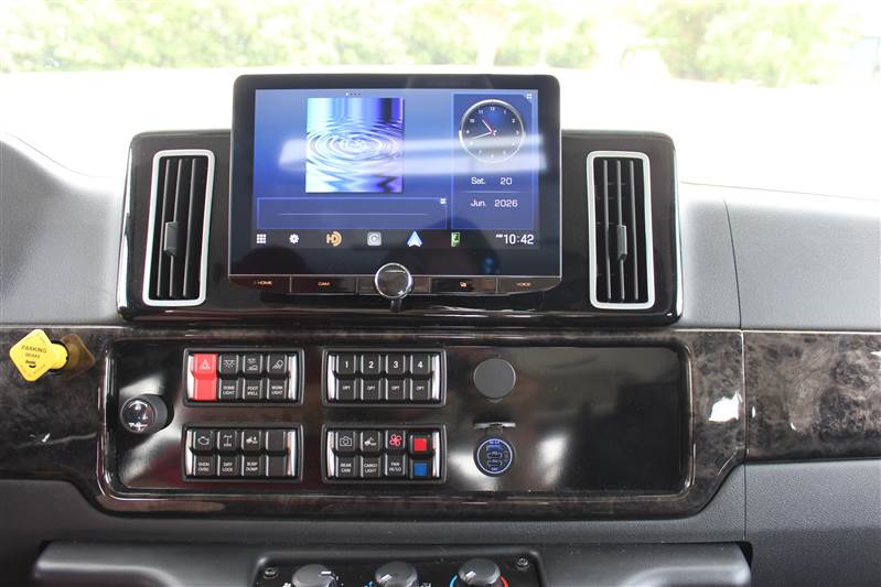 Truck Photo 28
