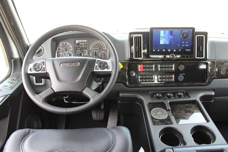 Truck Photo 26