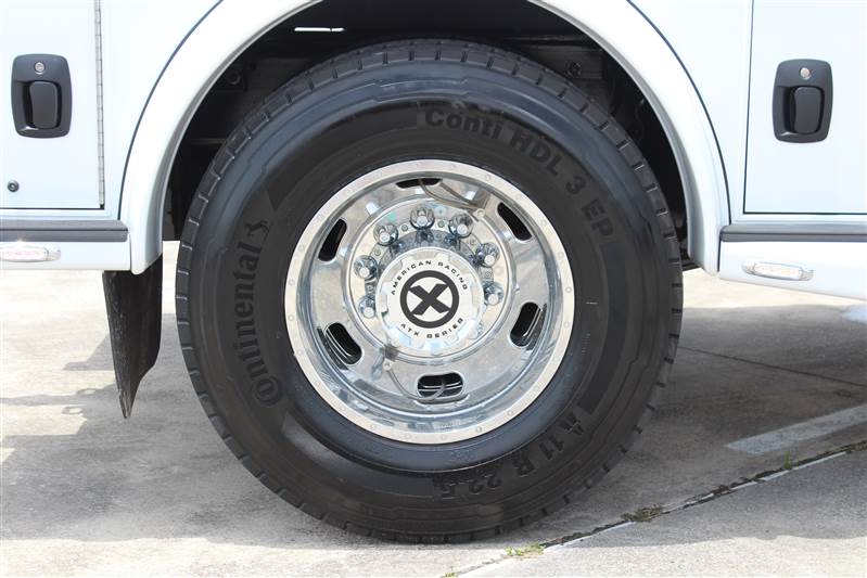 Truck Photo 18