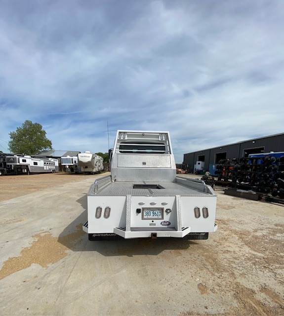 Truck Photo 7