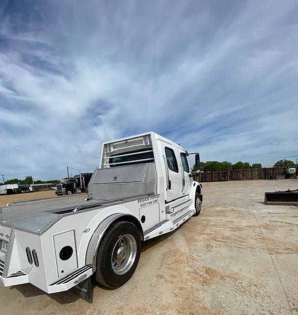 Truck Photo 6