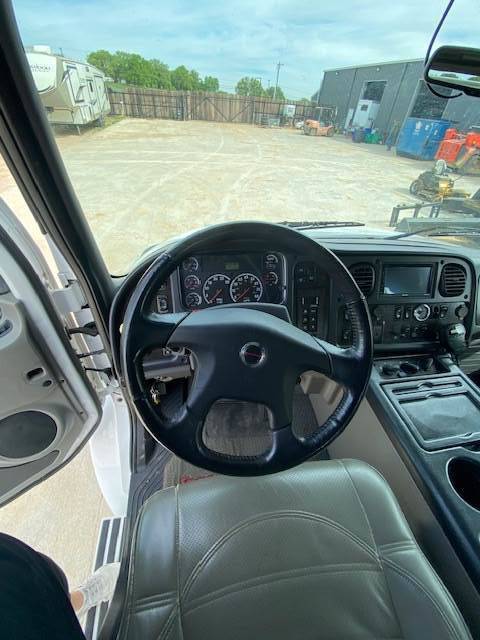 Truck Photo 13