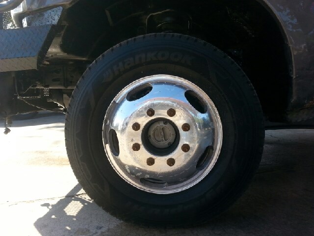 Truck Photo 9