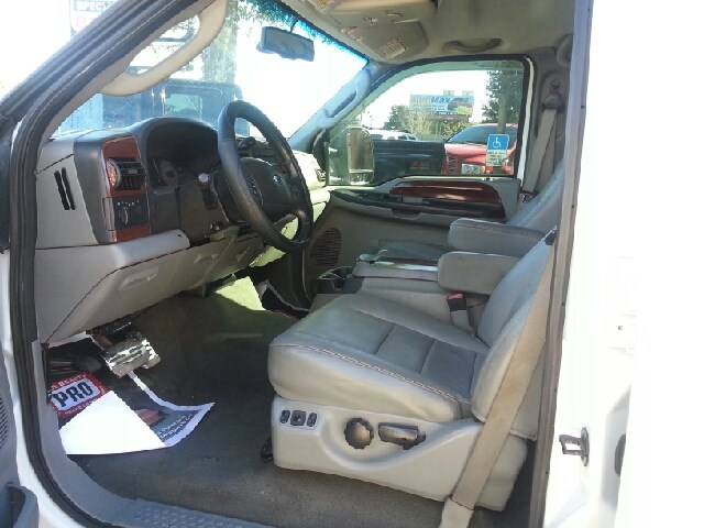 Truck Photo 7