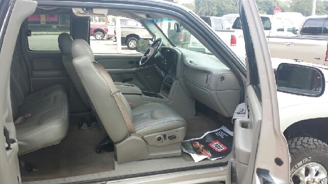Truck Photo 4