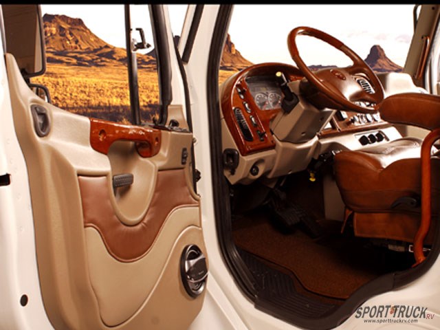 Truck Photo 11