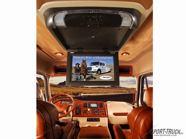 Truck Photo 16