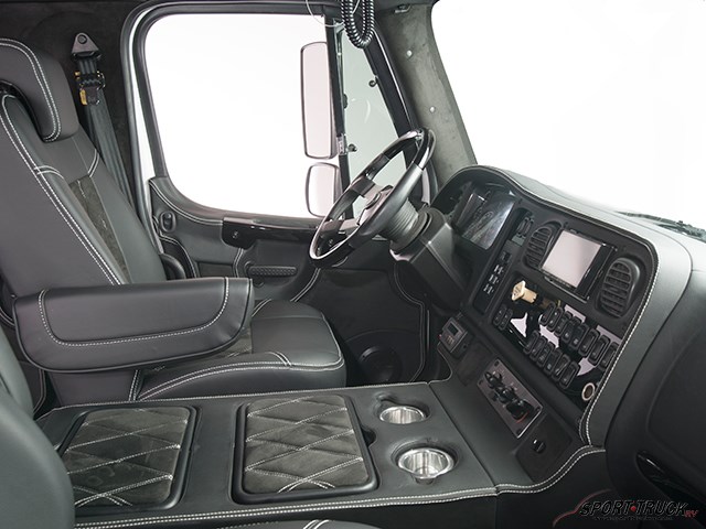 Truck Photo 21