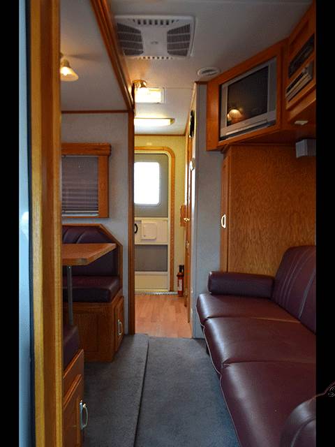 Truck Photo 19