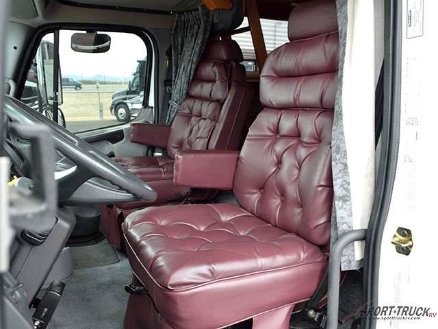 Truck Photo 7