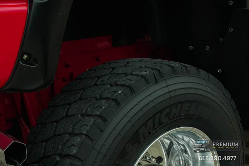 Truck Photo 13