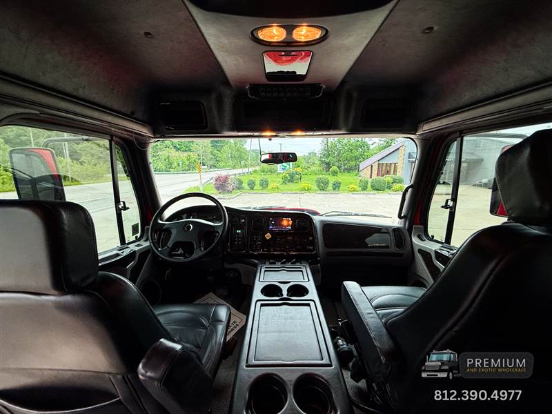 Truck Photo 16