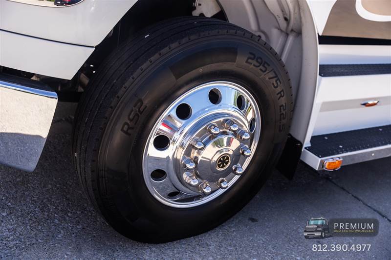 Truck Photo 10