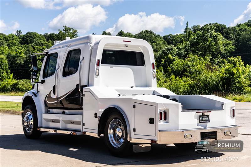 Truck Photo 5