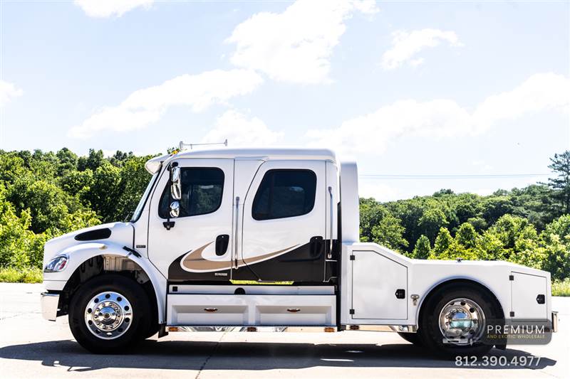Truck Photo 4