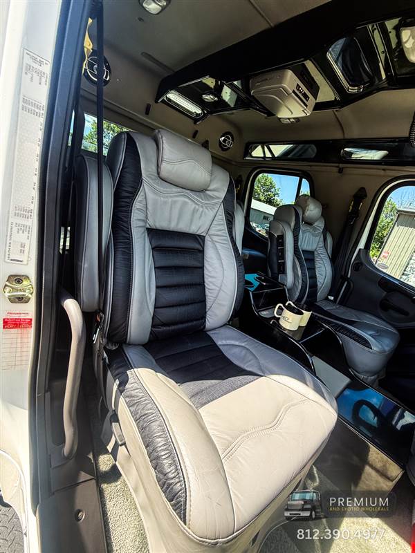 Truck Photo 25
