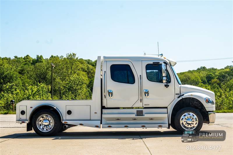 Truck Photo 4