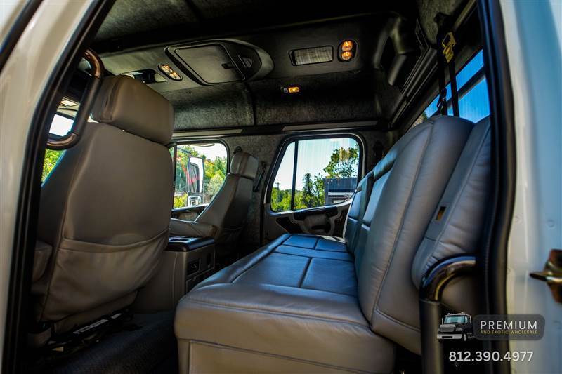 Truck Photo 13