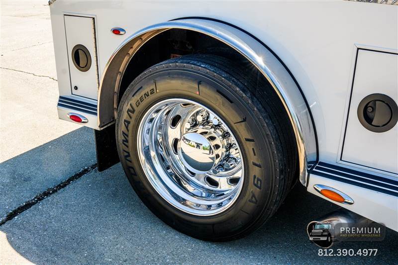 Truck Photo 19