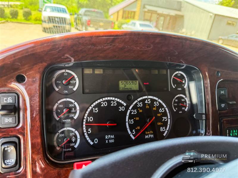 Truck Photo 18