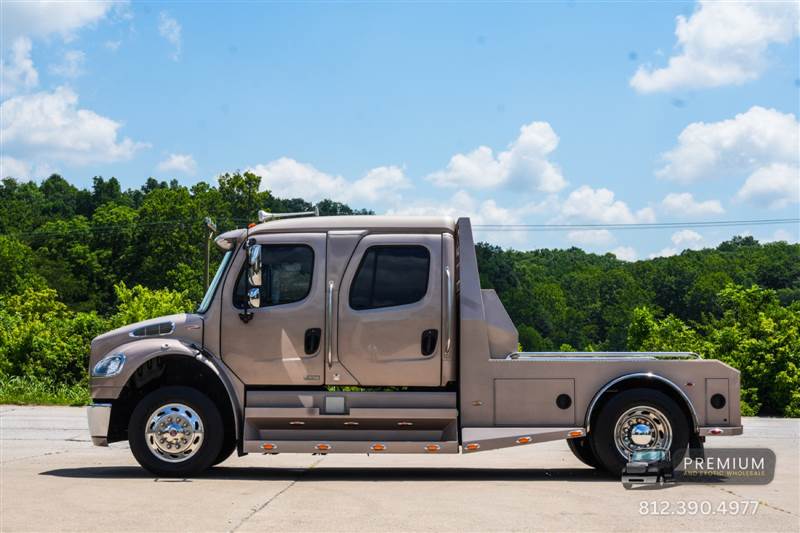 Truck Photo 5