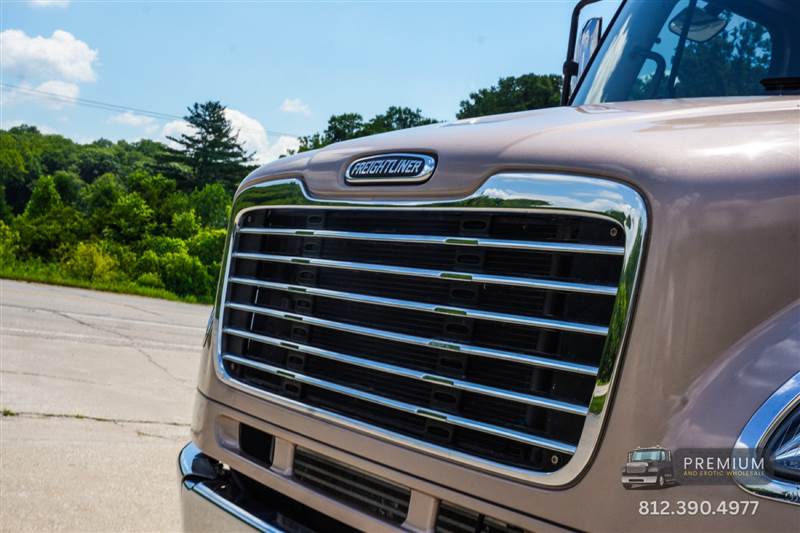 Truck Photo 11