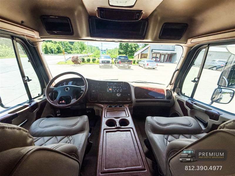 Truck Photo 16