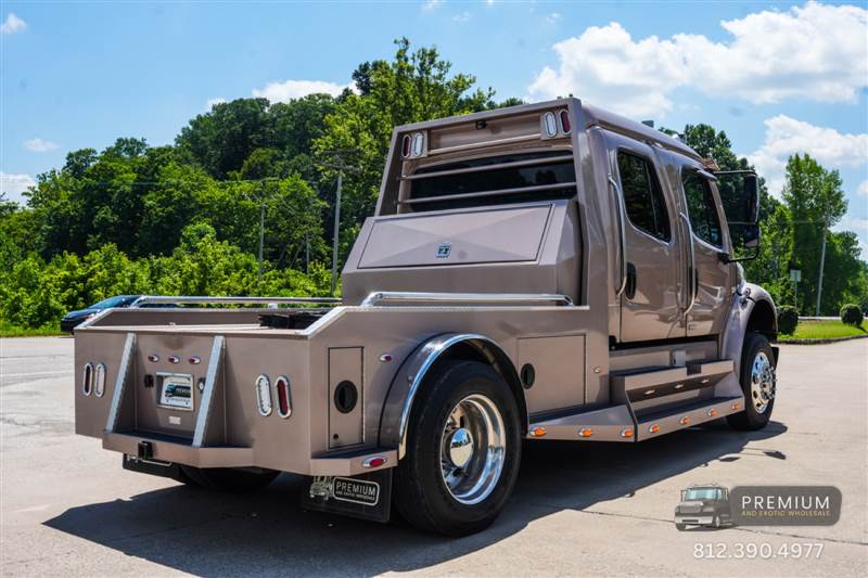 Truck Photo 7
