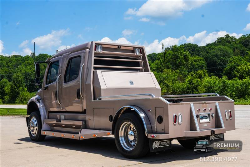 Truck Photo 4