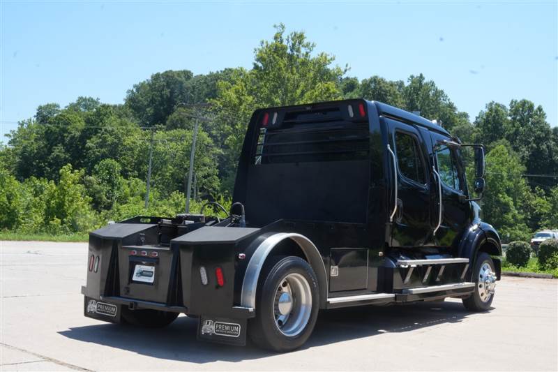 Truck Photo 7