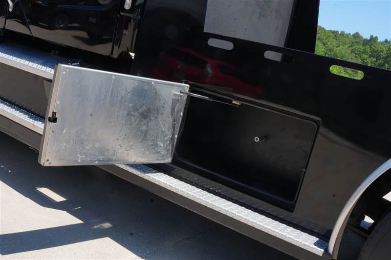 Truck Photo 14