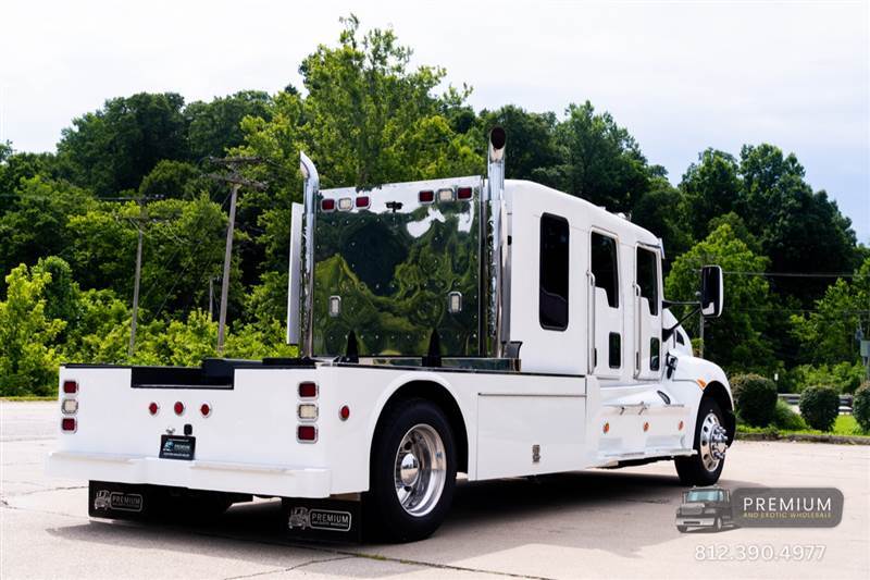 Truck Photo 7
